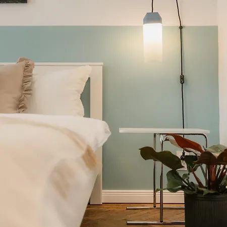 Black Habit * بوخارست