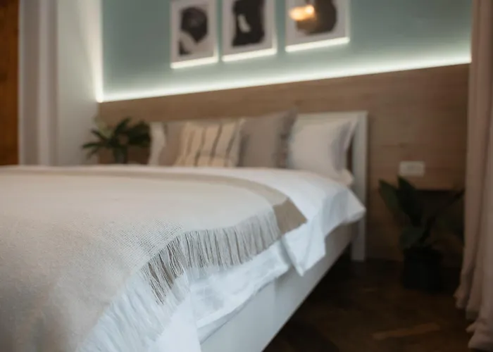 Bed & Breakfast Black Habit