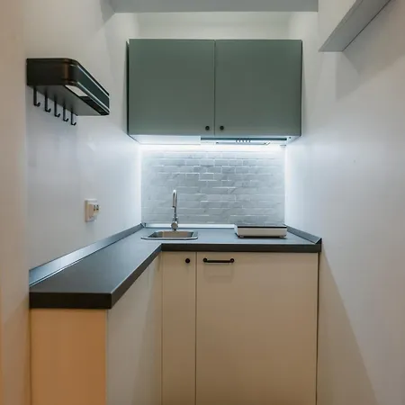 Black Habit 布加勒斯特