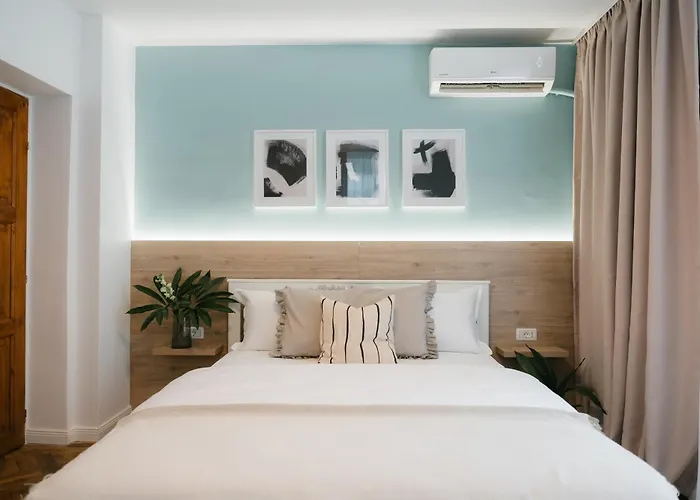 Black Habit Bed & Breakfast